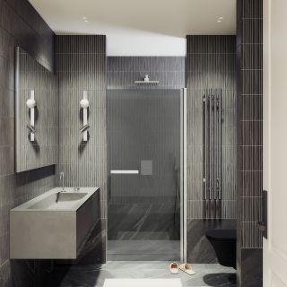 Душевая дверь MaybahGlass MGD-456-5 80см хром матовый/графит